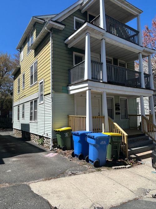 18 Eastwood Ave, Waterbury, CT, 06705-1907 | Card Image