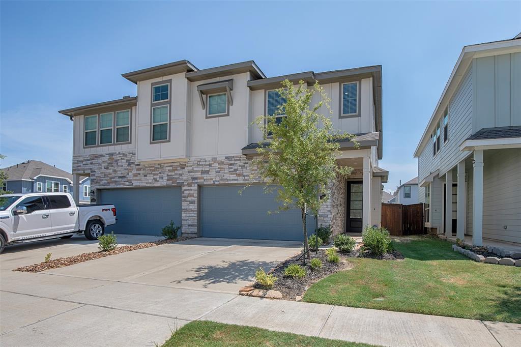 Champlain Way, Rosharon, TX 77583