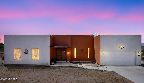 231 Premio Ct, Rio Rico, AZ, 85648 | Card Image