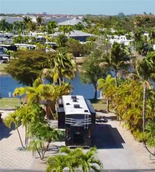 662 Barracuda Bend, Fort Myers Beach, FL, 33931 | Card Image