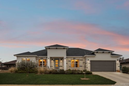 108 Parlin Ln, Fredericksburg, TX, 78624-2866 | Card Image