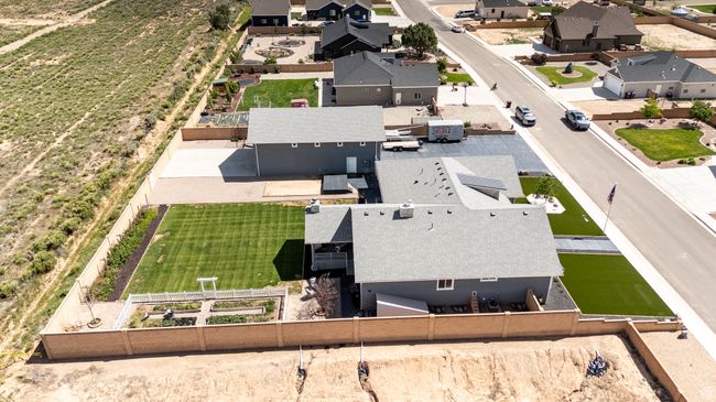 Aerial perspective of suburban area | Image 119