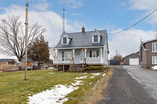 5157 Bath Rd, Bath, ON, K0H1G0 | Card Image