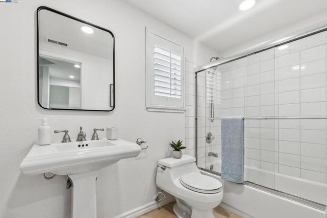 34294 Dunhill Dr, House other with 3 bedrooms, 3 bathrooms and 2 parking in Fremont CA | Image 40