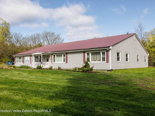 337 Fairview Ave, Hudson, NY, 12534-1211 | Card Image