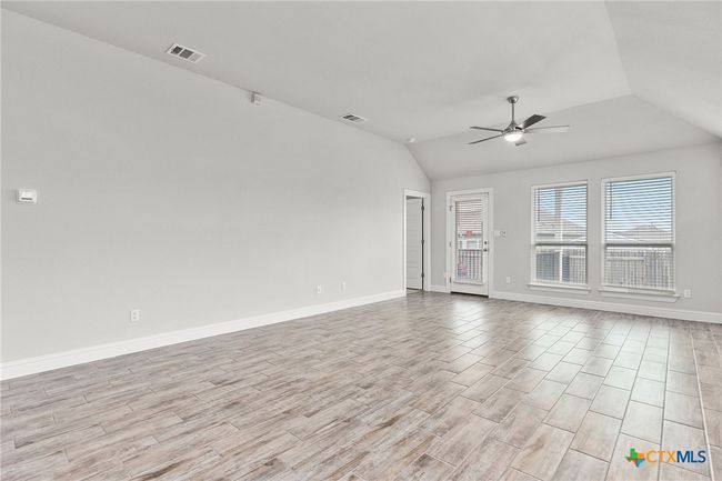 232 Gaida Loop, House other with 3 bedrooms, 2 bathrooms and null parking in Georgetown TX | Image 12