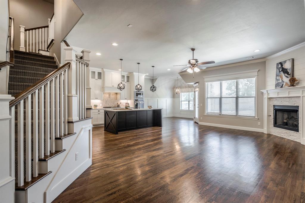 Dax Dr, Edmond, OK 73034