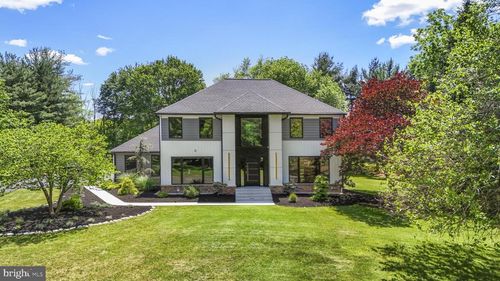 86 Wood Dr, SOUTHAMPTON, PA, 18966-2214 | Card Image