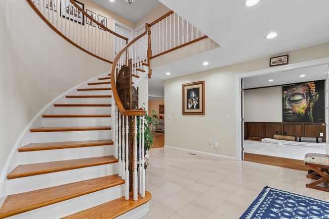 112 Bigelow Dr, House other with 5 bedrooms, 5 bathrooms and 6 parking in Sudbury MA | Image 5
