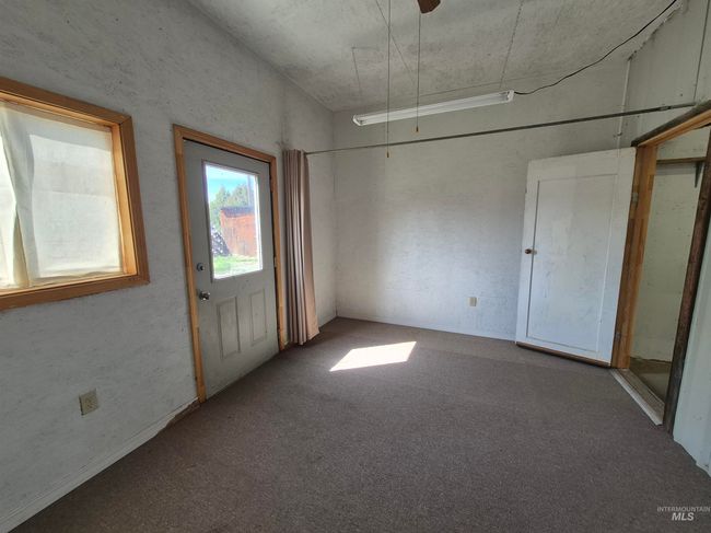 602 7 Th Ave W, House other with 3 bedrooms, 2 bathrooms and 2 parking in Gooding ID | Image 46