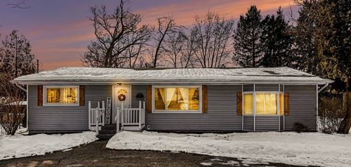 228 Eastlawn, Parma, MI, 49269-9524 | Card Image