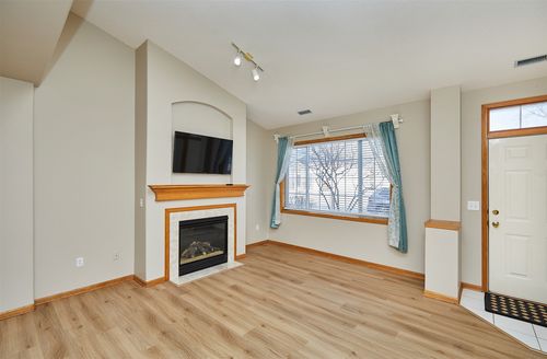 unit-1003-1725 S 50th St, West Des Moines, IA, 50265-5445 | Card Image