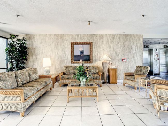 APT-501 - 15462 Gulf Blvd, Condo with 2 bedrooms, 2 bathrooms and null parking in MADEIRA BEACH FL | Image 27