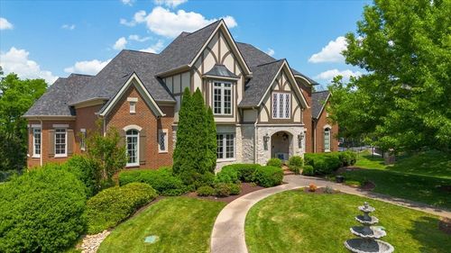 9254 Wardley Park Ln, Brentwood, TN, 37027-4465 | Card Image