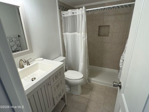 apt-a7-5400 E Yacht Drive, Oak Island, NC, 28465 | Card Image