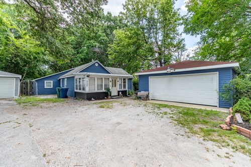 3135 Burr St, Gary, IN, 46406 | Card Image