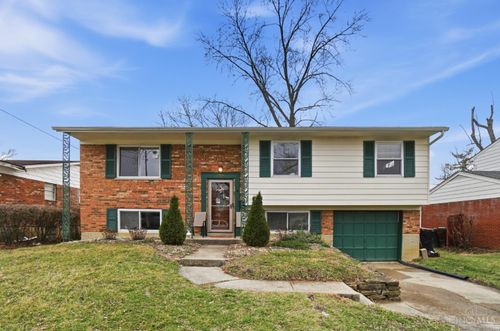 564 Waycross Rd, Cincinnati, OH, 45240-3936 | Card Image