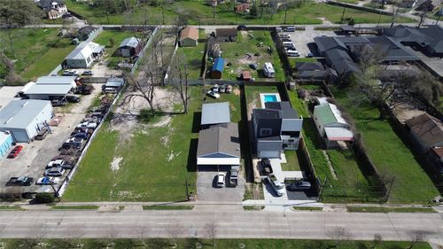 6616 W Montgomery Rd, Houston, TX, 77091-3104 | Card Image