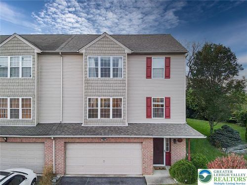 715 White Cir, NORTHAMPTON, PA, 18067-8706 | Card Image