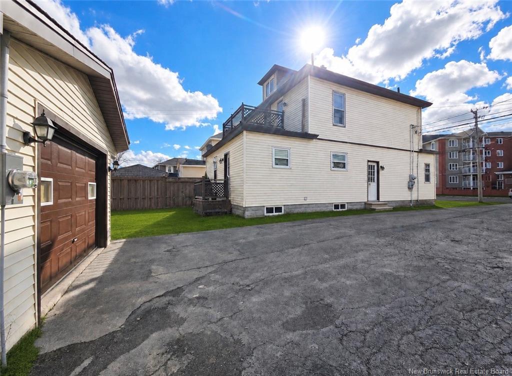 Residential Income in Moncton 2
