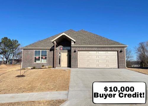 411 Hondo St, Siloam Springs, AR, 72761-5271 | Card Image