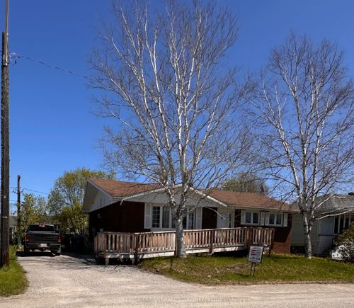 23 Kennedy Ave, Kapuskasing, ON, P5N1M1 | Card Image