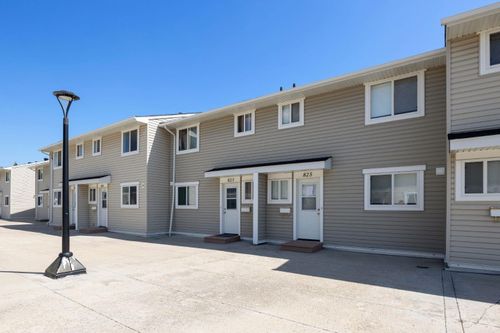 825-600 Signal Road, Fort Mcmurray, AB, T9H3Z4 | Card Image