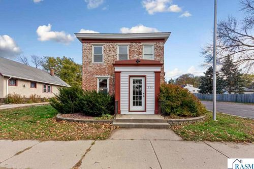 229 S 2nd St, Le Sueur, MN, 56058-1903 | Card Image