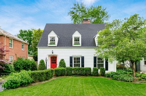 232 N Stanwood Rd, Columbus, OH, 43209-7500 | Card Image