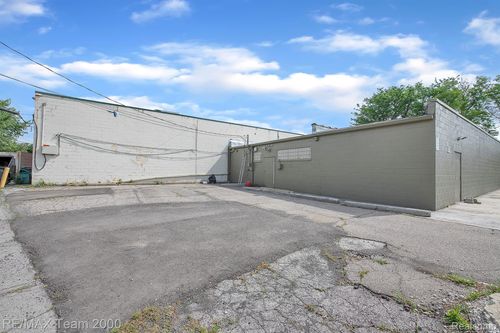 8400 Pelham Rd, Taylor, MI, 48180-3834 | Card Image