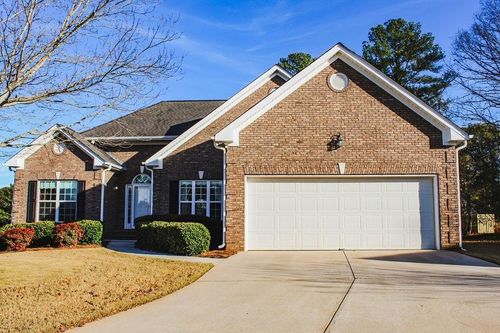 401 Myrtle Ct, Loganville, GA, 30052-7006 | Card Image