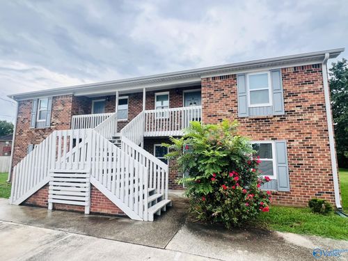 b-1807 Graymont Ln Sw, Decatur, AL, 35603-2558 | Card Image