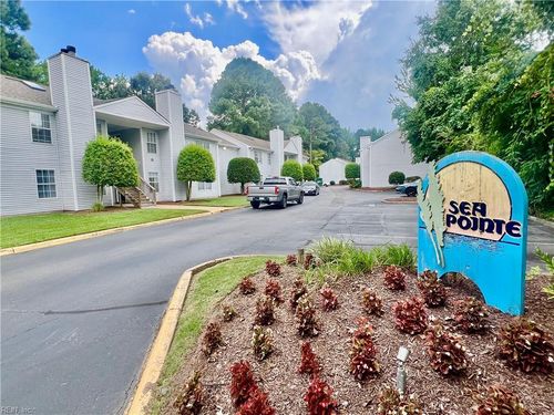 102-414 Sea Pointe Court, Virginia Beach, VA, 23451 | Card Image