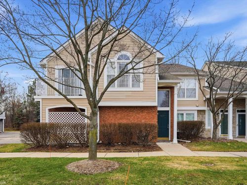 56711 Scotland Blvd, Shelby Township, MI, 48316-5038 | Card Image