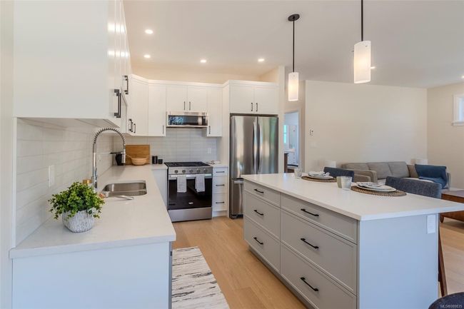 114 - 1234 Viewtop Rd, Townhouse with 2 bedrooms, 2 bathrooms and 12 parking in Duncan BC | Image 4