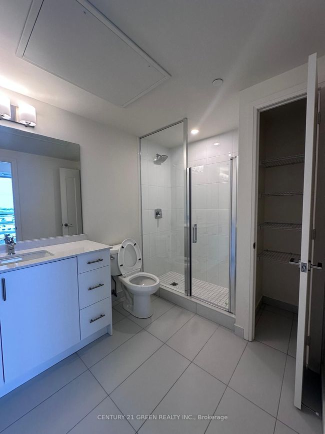 709 - 8960 Jane St, Condo with 2 bedrooms, 3 bathrooms and null parking in Concord ON | Image 10