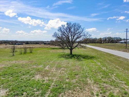 160 Rolling Hills Blvd, Alvord, TX, 76225-1508 | Card Image