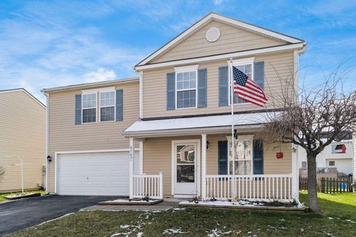 8145 Royal Elm Dr, Blacklick, OH, 43004-5054 | Card Image