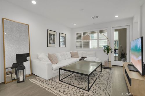 unit-7-318 Bridgewater Way, Gardena, CA, 90247-6198 | Card Image