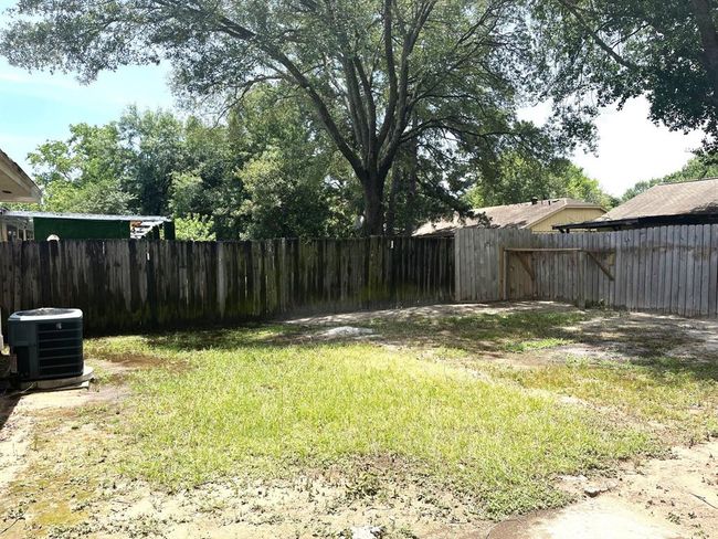 Another picture of the yard. Think pool, trampoline, large sitting area... | Image 17
