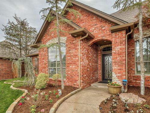 3016 Sw 130th St, Oklahoma City, OK, 73170-2068 | Card Image