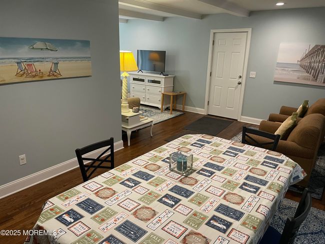 L shape great room | Image 21