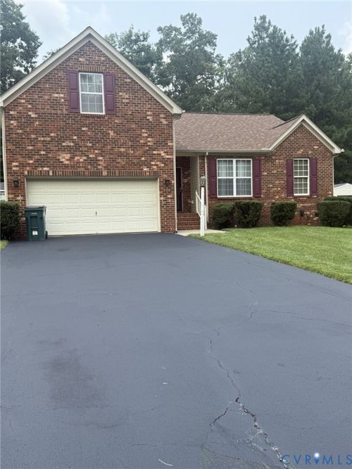 209 Scotch Pine Dr, Sandston, VA, 23150-1671 | Card Image