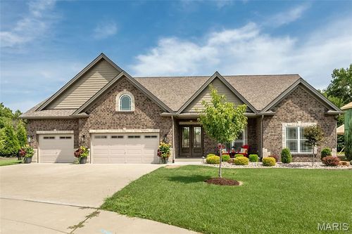 904 Bellevaux Pl, Saint Charles, MO, 63301-1300 | Card Image