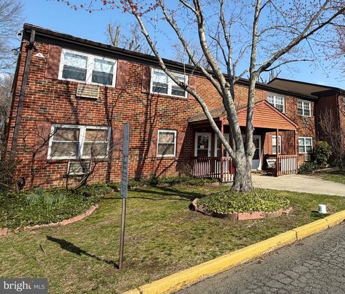 913 Garnet Dr, BURLINGTON, NJ, 08016-4716 | Card Image