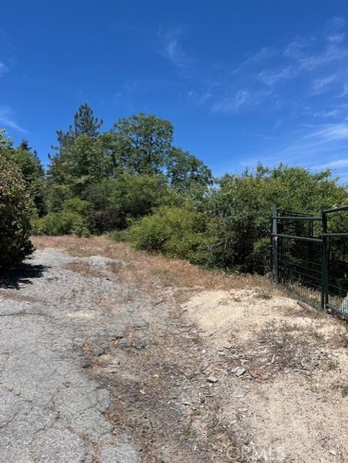 478 Oak Dale Dr, Cedar Glen, CA, 92321 | Card Image
