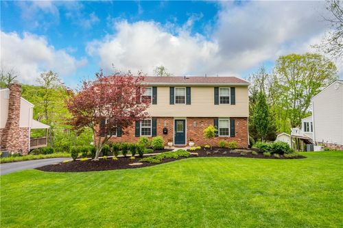 5959 Daleview Drive, Bethel Park, PA, 15102 | Card Image