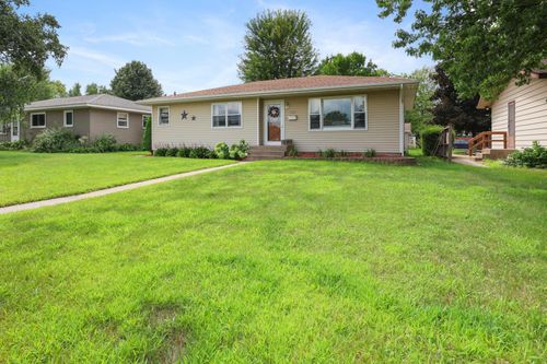 1135 29th Ave N, Saint Cloud, MN, 56303-2335 | Card Image