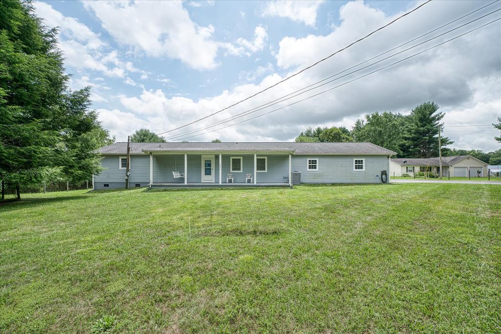 Fredonia Rd, Crossville, TN 38571