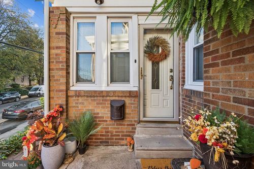 454 Devereaux Ave, PHILADELPHIA, PA, 19111-6026 | Card Image